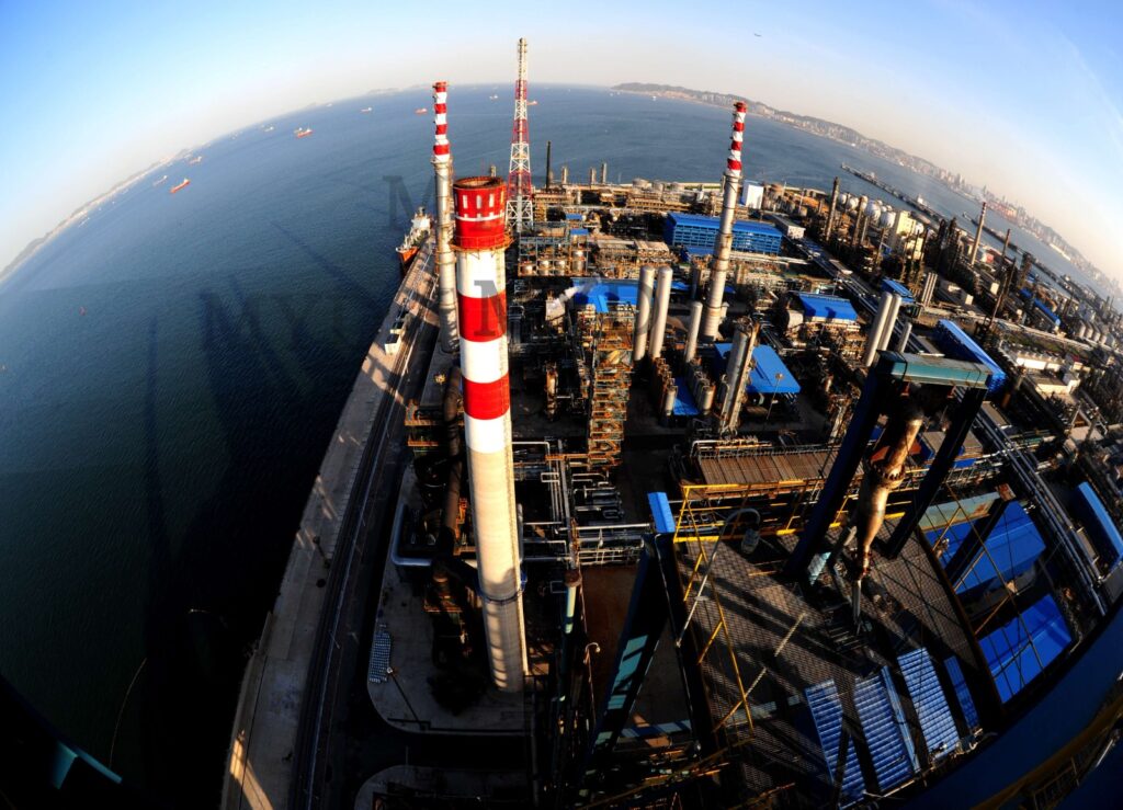 Study on Staged Acid Fracturing Technology for Horizontal Wells in Deep Carbonate Rocks