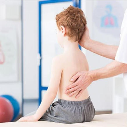 Research on the Efficacy Rules and Mechanisms of Core Strength-dominated Exercise Intervention for Adolescent Track and Field Athletes with Idiopathic Scoliosis