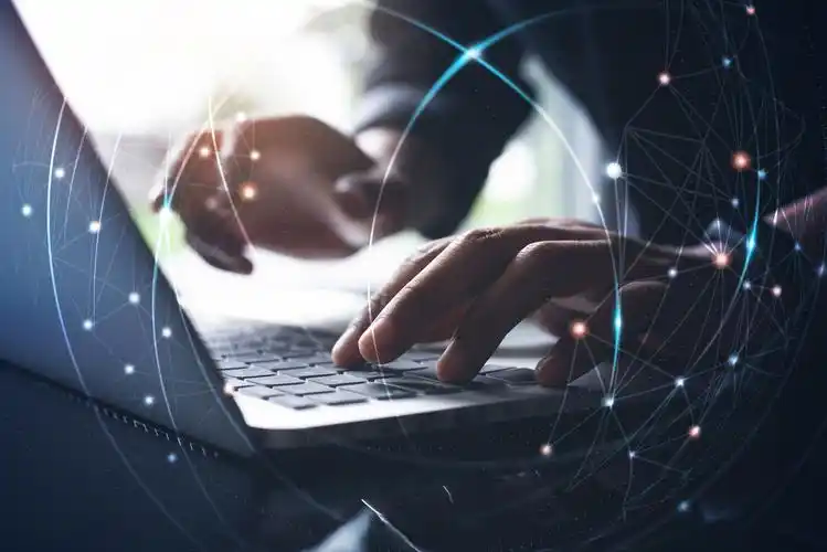 Exploring the Formation Mechanisms and Preventive Strategies of Cognitive-Degrading Content on the Xiaohongshu Platform