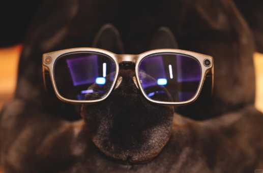 2026 Smart Glasses Breakthrough: Lightweight Design and AI Agents Drive Spatial Computing Popularization